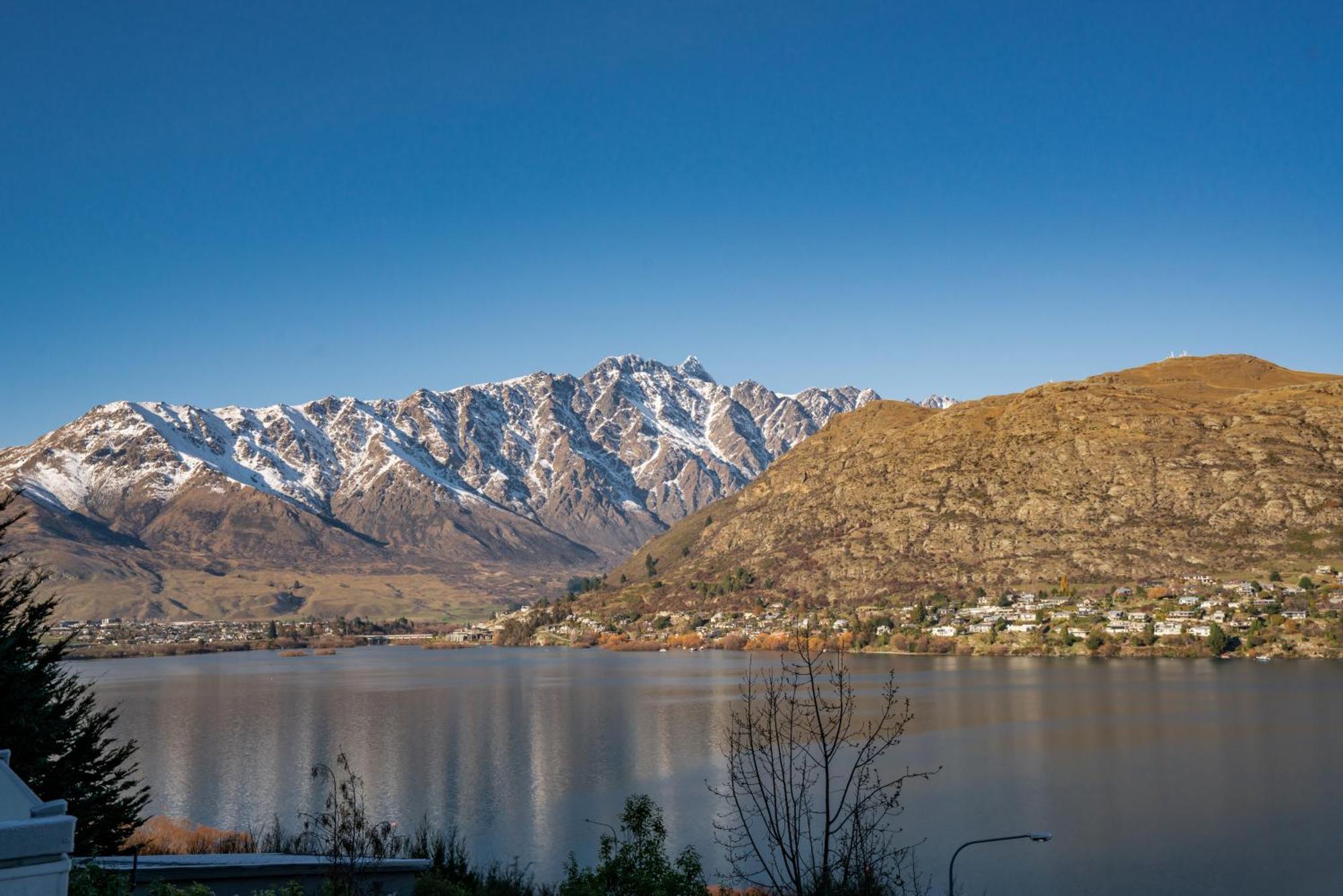 2-Bedroom Apartment With Lake & Mountain View - Beechwood Distretto di Distretto di Queenstown Esterno foto