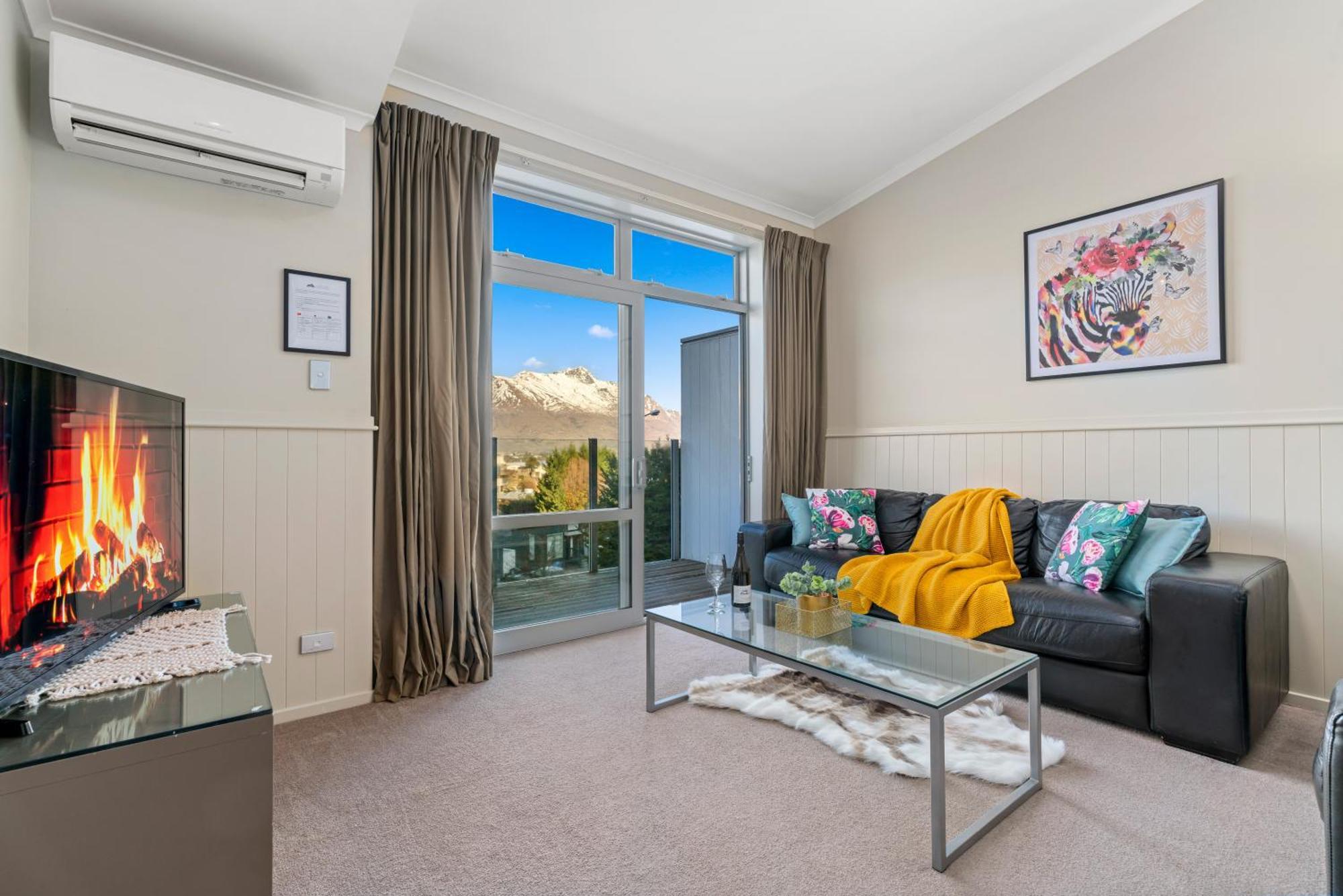 2-Bedroom Apartment With Lake & Mountain View - Beechwood Distretto di Distretto di Queenstown Esterno foto